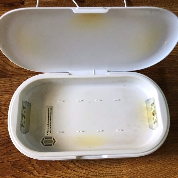 PhoneSpa Ultra Violet phone sanitizer - Picture 6 of 7